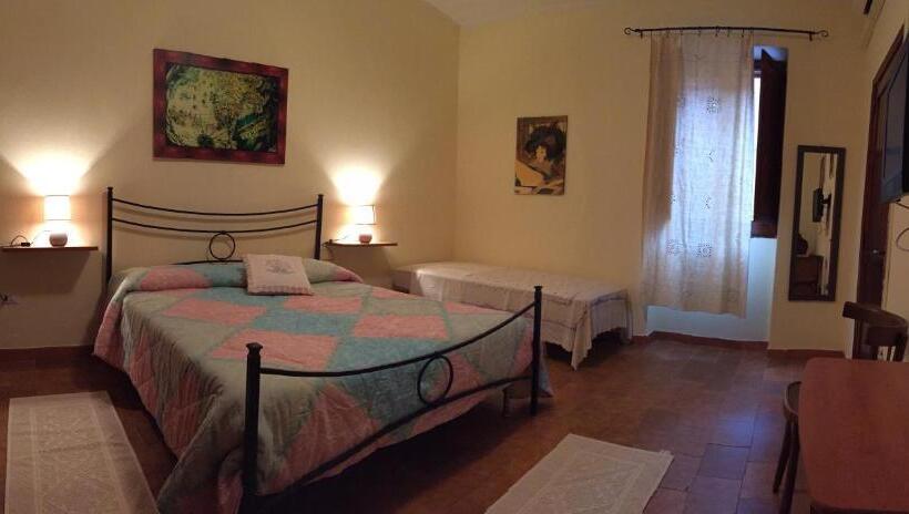 Четырехместный Номер Стандарт, B&b Domus De Janas