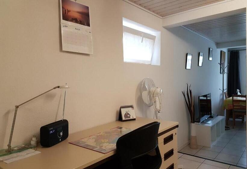 Номер Стандарт, Bnb Tuileries