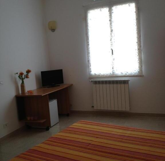 Pokój Standard, Orange Paradise B&b