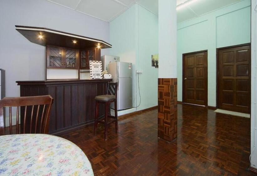 חדר משפחתי, Hin Loi Guesthouse