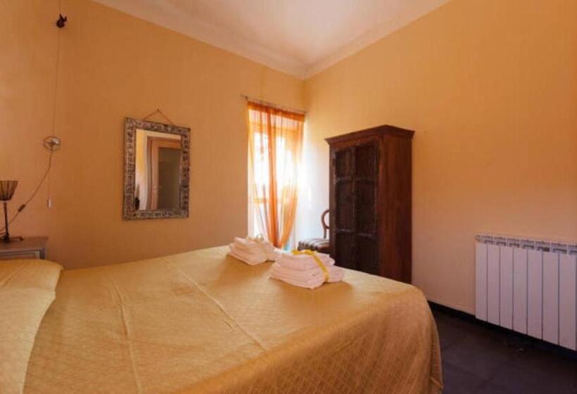 غرفة قياسية, Jolly Roger Affittacamere