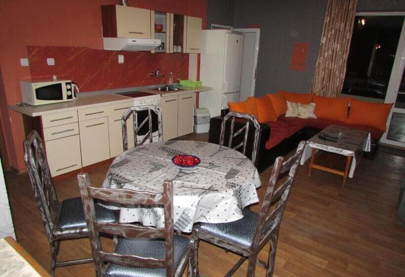 شقة غرفتين مطلة على البحر, Morska Zvezda Guest House