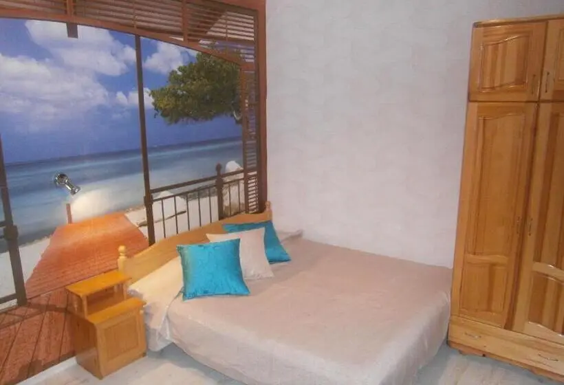 バルコニー付きスタンダードトリプルルーム, Morska Zvezda Guest House