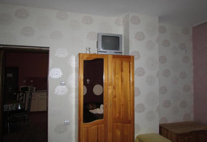 شقة غرفتين مطلة على البحر, Morska Zvezda Guest House