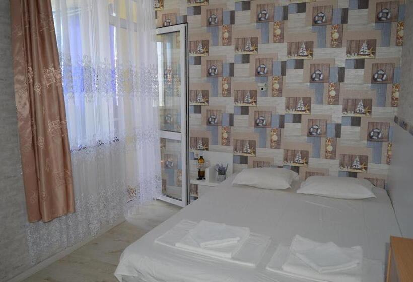 شقة غرفتين, Morska Zvezda Guest House