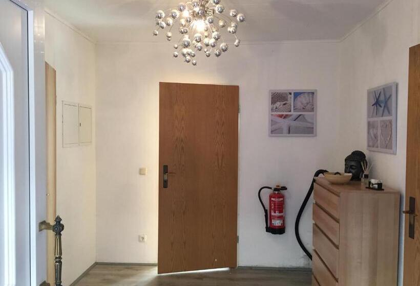 Семейный Номер, Pension No. 12