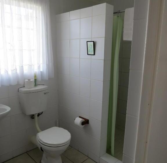 Студия Стандарт, 4 Rothman Street B&b