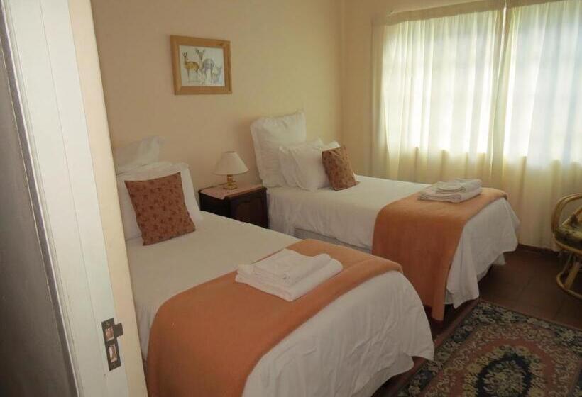 דירת שני חדרים, 4 Rothman Street B&b