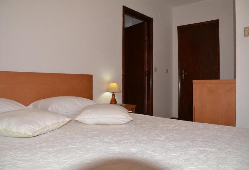 Escritório Estándar, Casa Dos Santos Alojamento   Guest House