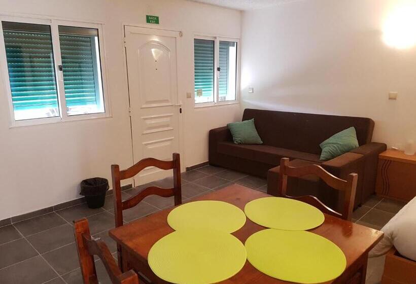 Семейное Студио, Casa Dos Santos Alojamento   Guest House