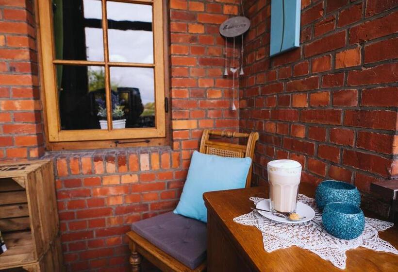 Номер Стандарт, Intergo   Zimmer Mit Privatem Bad & Gemeinschaftsküche