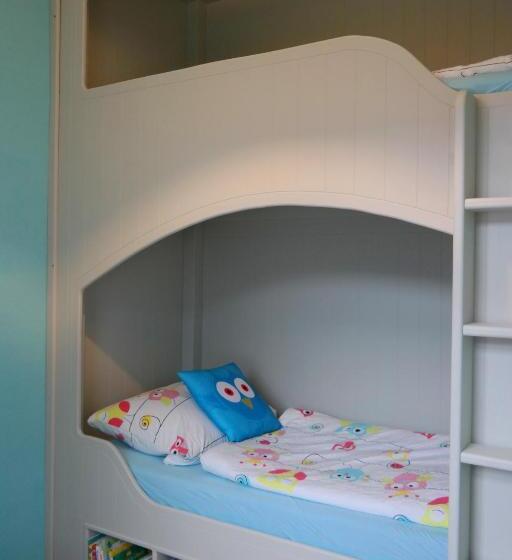 Люкс 3 Спальни, Intergo   Zimmer Mit Privatem Bad & Gemeinschaftsküche