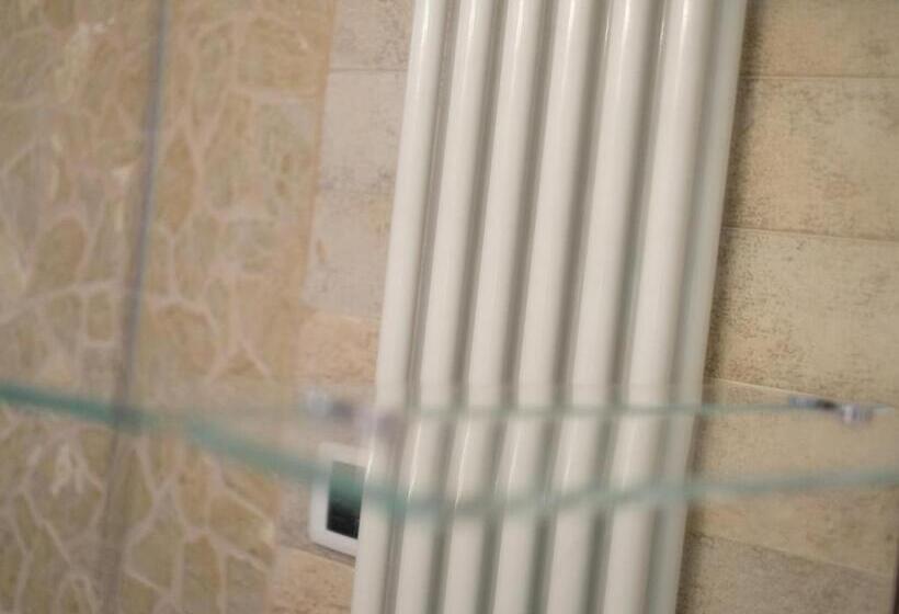 חדר סטנדרט עם מרפסת, Oasi 83