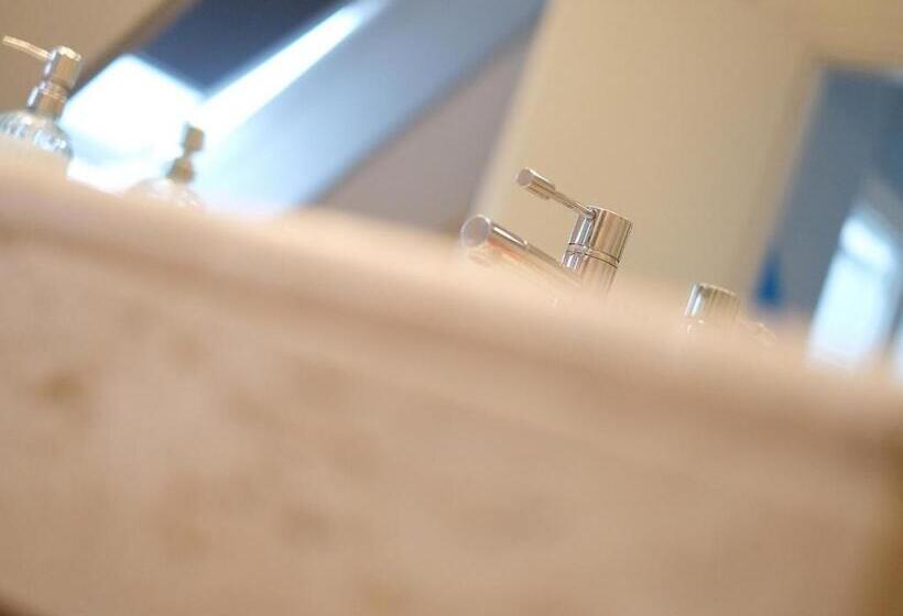 חדר סטנדרט עם מרפסת, Oasi 83