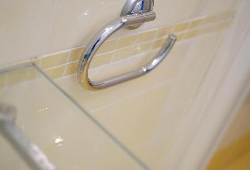 חדר סטנדרט, Oasi 83