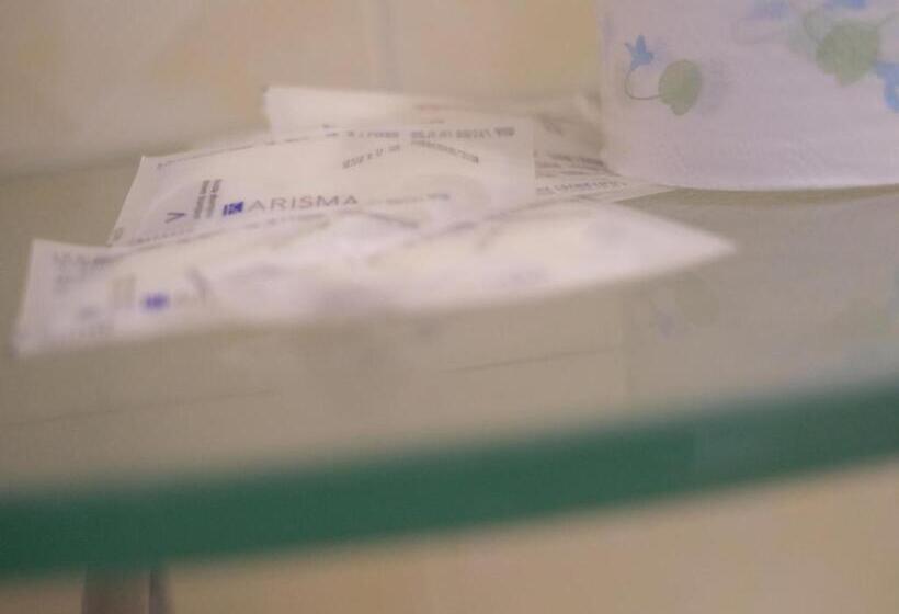 חדר סטנדרט, Oasi 83