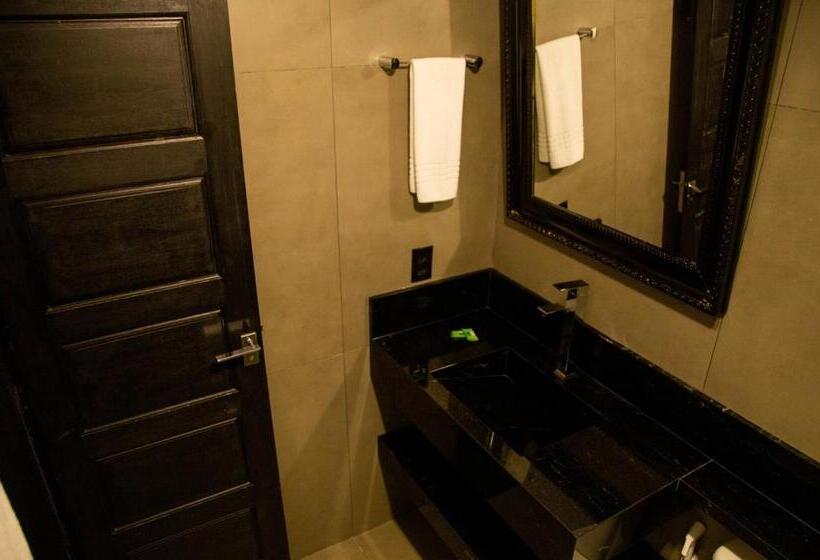 غرفة قياسية, Pousada Serra & Jardim