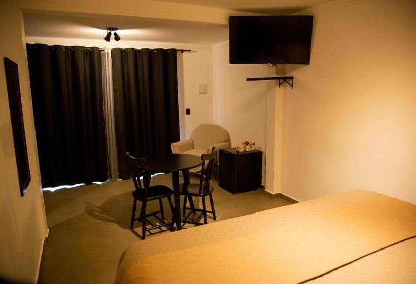 غرفة قياسية, Pousada Serra & Jardim