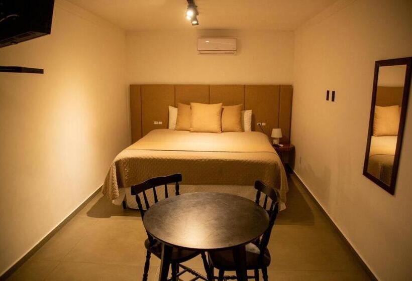 غرفة قياسية, Pousada Serra & Jardim