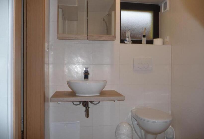 スタンダードルーム, Pension Andrea