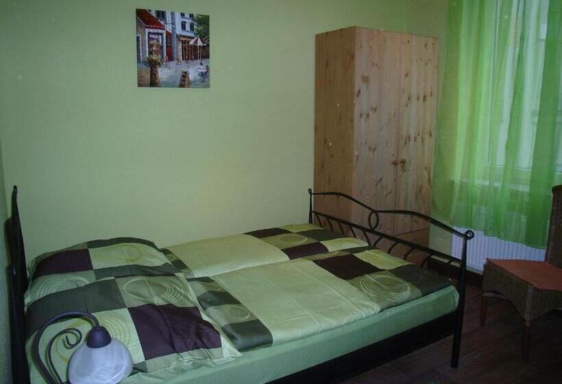 标准间, Pension Valeria