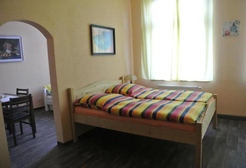 标准间, Pension Valeria