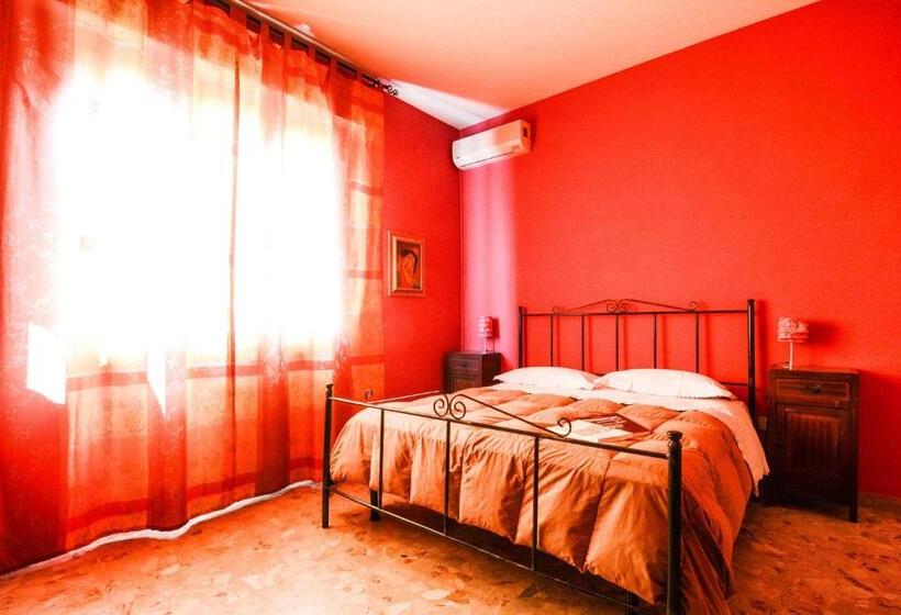 スタンダードルーム, B&b Casa Fuori Casa 200 Mt Dal Casello Autostradale