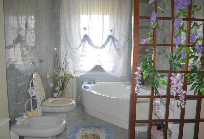 Номер Стандарт, B&b Fra E Fe