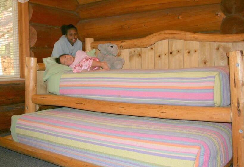 غرفة عائلية, Cedar Mountain Farm Bed And Breakfast Llc