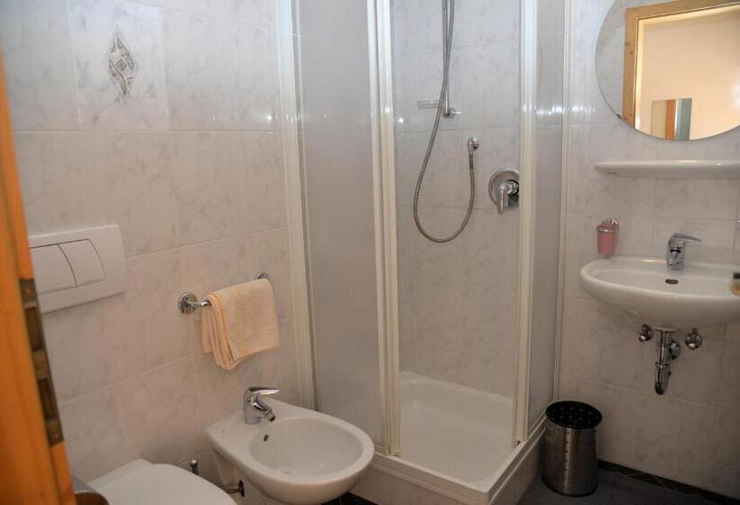 带2个卧室的公寓, Unterwirtshof