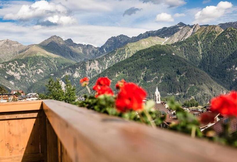 豪华三人间, Elisabeth Serfaus Inkl Der Super Sommer Card Im Sommer 2025