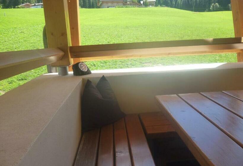 آپارتمان لوکس 2 خوابه, Radauerhof