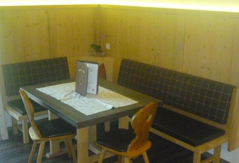 آپارتمان لوکس 2 خوابه, Radauerhof