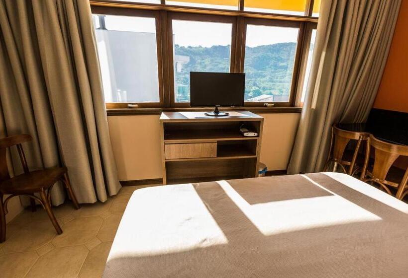 Quarto Triplo Superior, Cabanas Da Lua