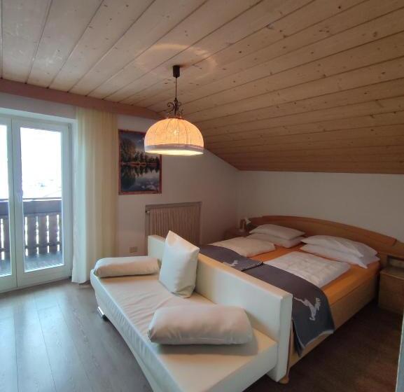 バルコニー付きスタンダードルーム, Garni Hattlerhof B&b