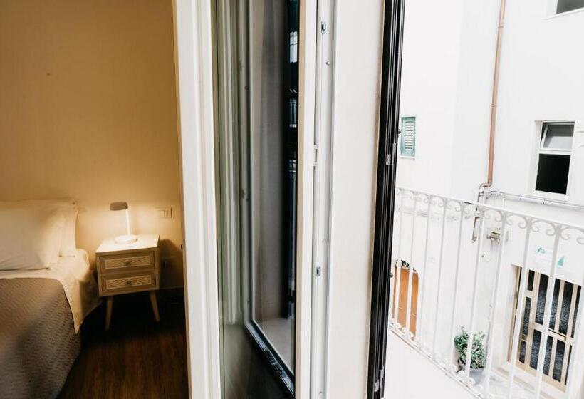 バルコニー付きスタンダードルーム, Le Contrade Vico Alba