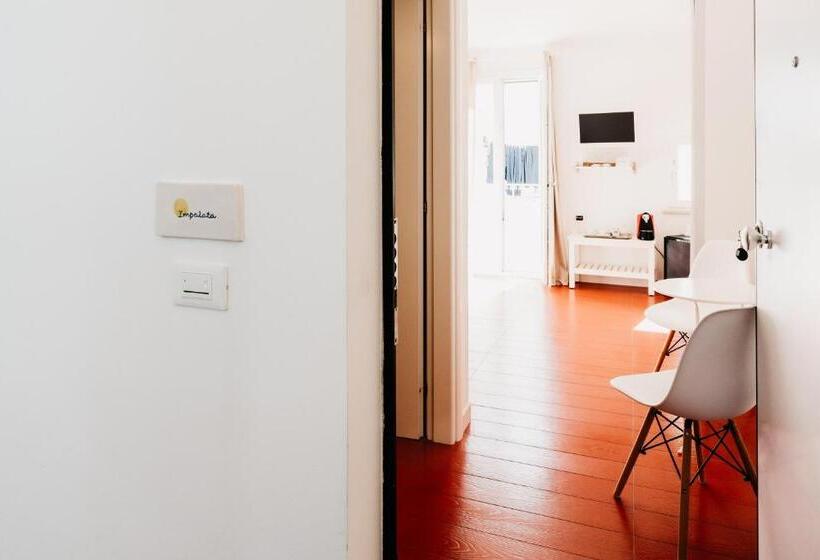 バルコニー付きスタンダードルーム, Le Contrade Vico Alba