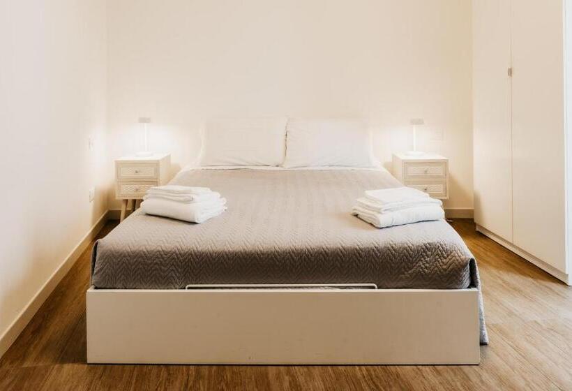 バルコニー付きスタンダードルーム, Le Contrade Vico Alba