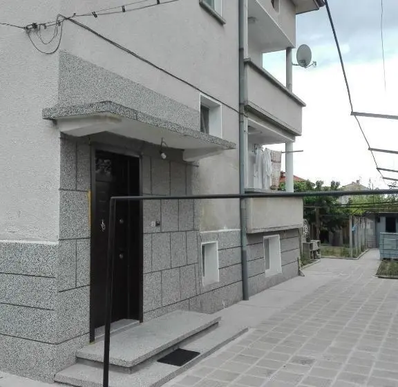バス共有のスタンダードルーム, Velkovski Guest House