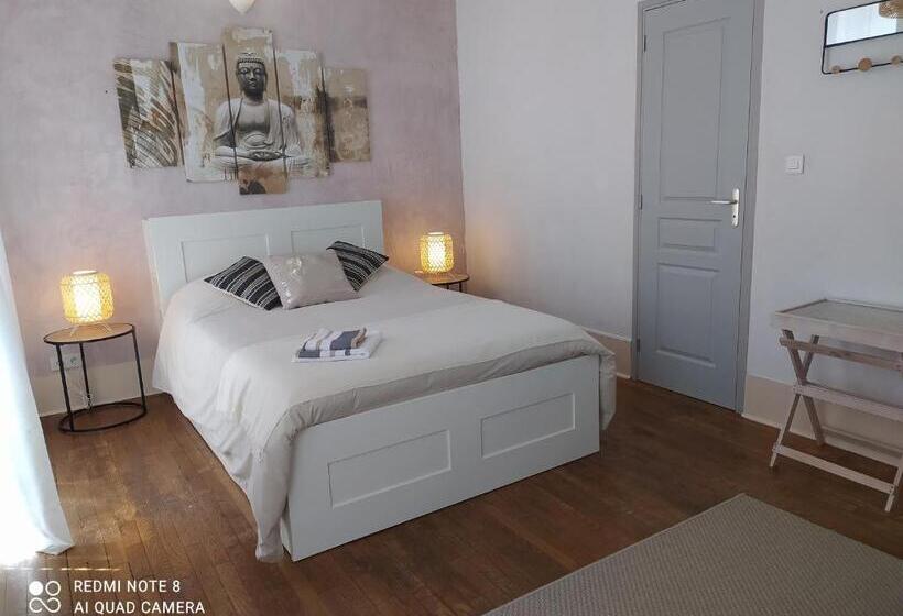 スタンダードルーム, Couette Et Tartine