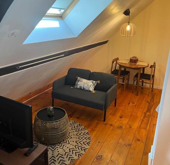 スタンダードスタジオ, Couette Et Tartine