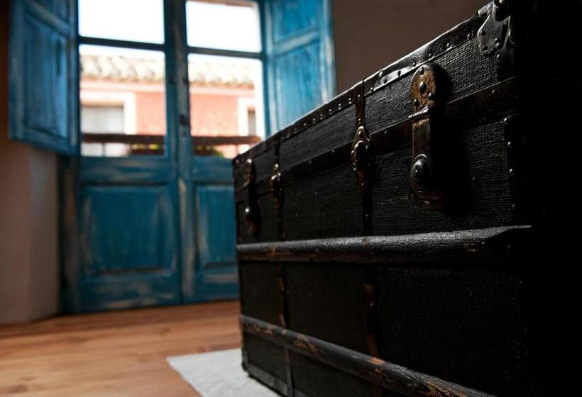 חדר סטנדרט, Domu Antiga