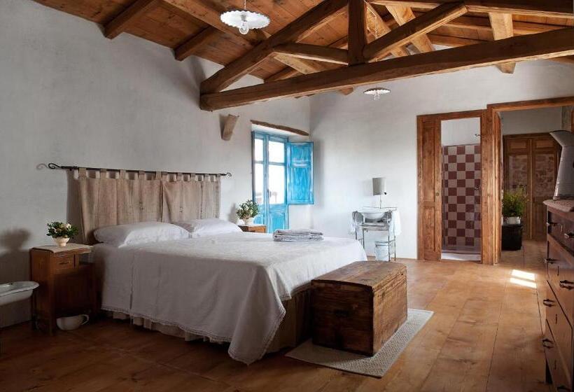 חדר סטנדרט, Domu Antiga