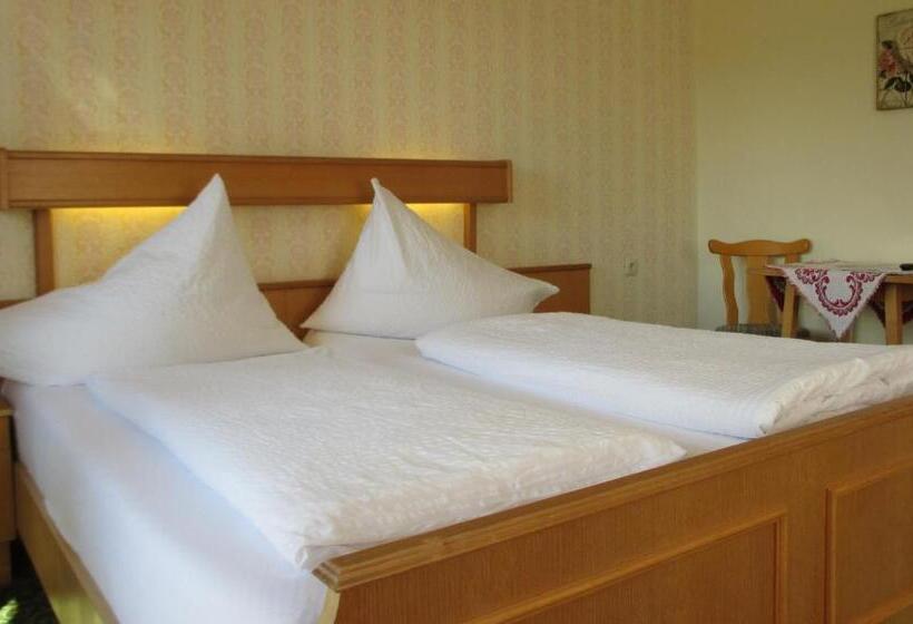 Standardrum, Pension Stammerhof