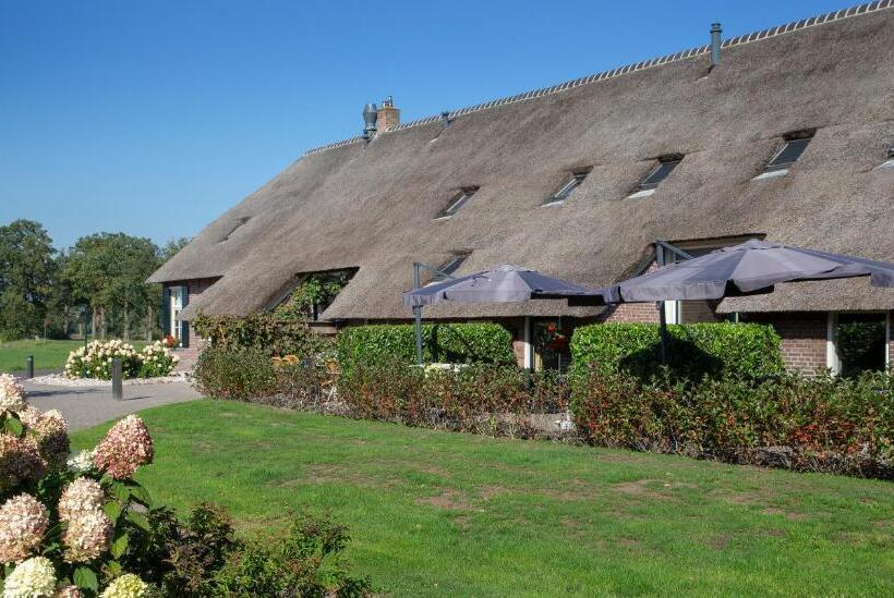 דירת חדר, De Veurdeale