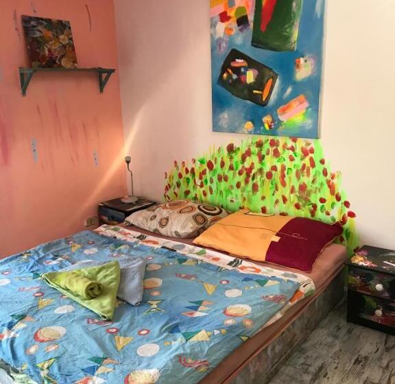 اتاق استاندارد, Sebarozvoja   Pobytová Galeria Pre Sebarozvoj