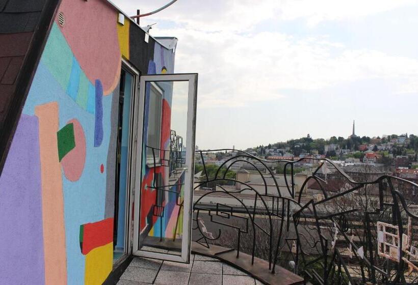 آپارتمان 2 خوابه, Sebarozvoja   Pobytová Galeria Pre Sebarozvoj