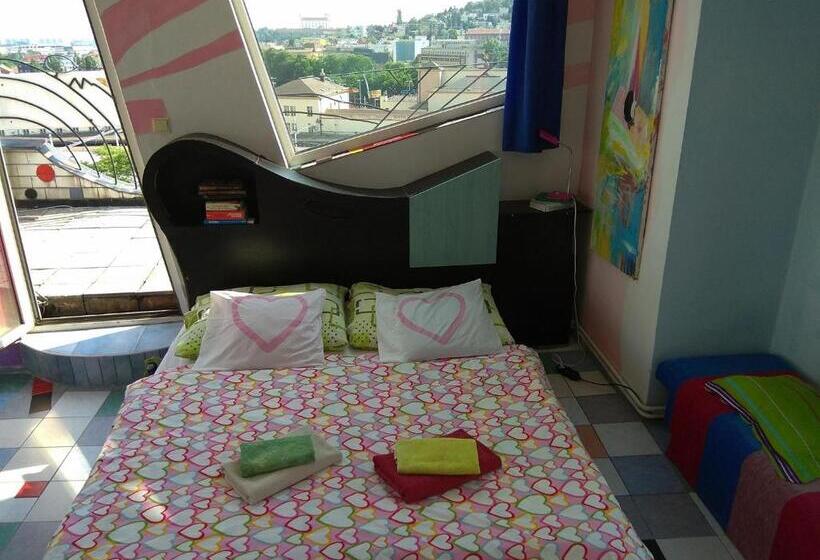 آپارتمان 2 خوابه, Sebarozvoja   Pobytová Galeria Pre Sebarozvoj