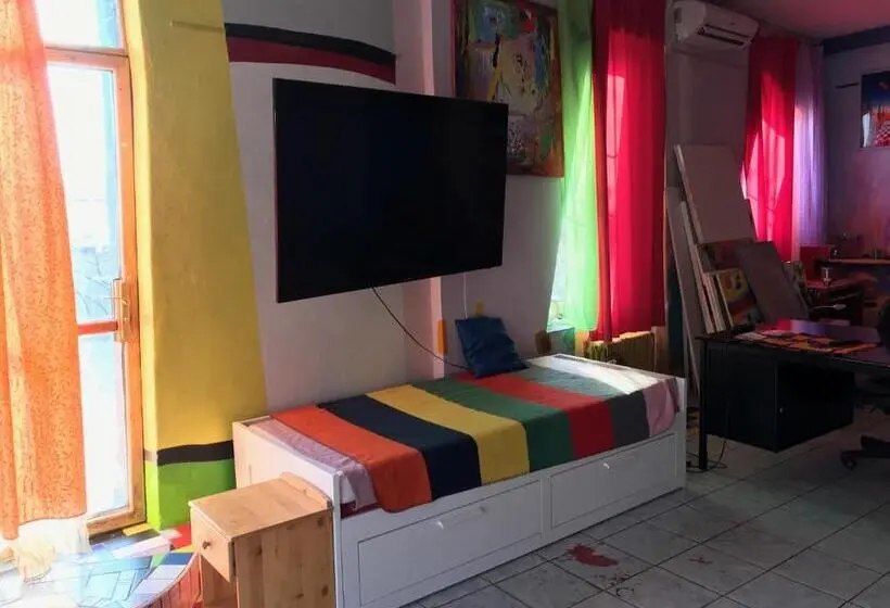 آپارتمان 1 خوابه با تراس, Sebarozvoja   Pobytová Galeria Pre Sebarozvoj