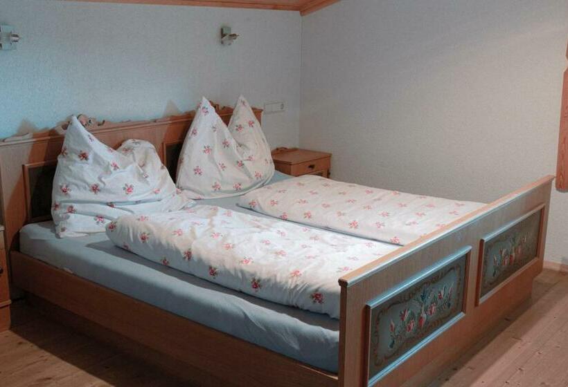 带3个卧室的公寓, Unterholzhof